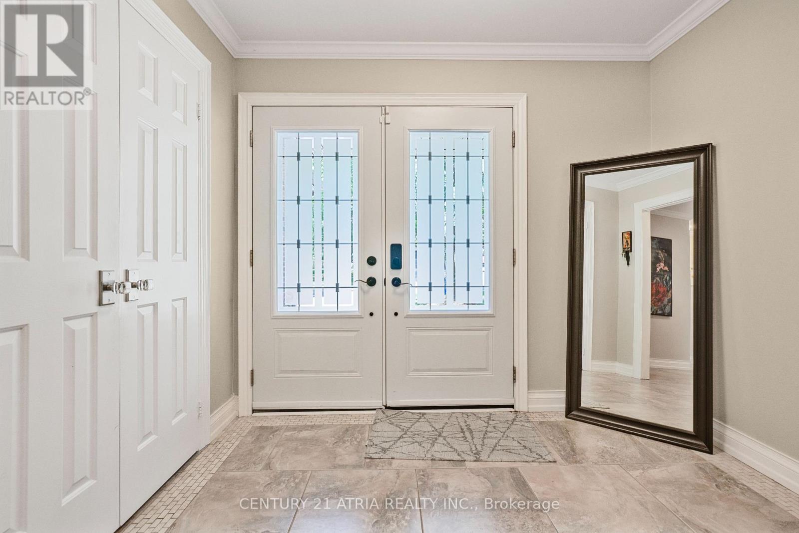 57 Ashfield Drive, Richmond Hill, Ontario  L4E 2L1 - Photo 3 - N13704716