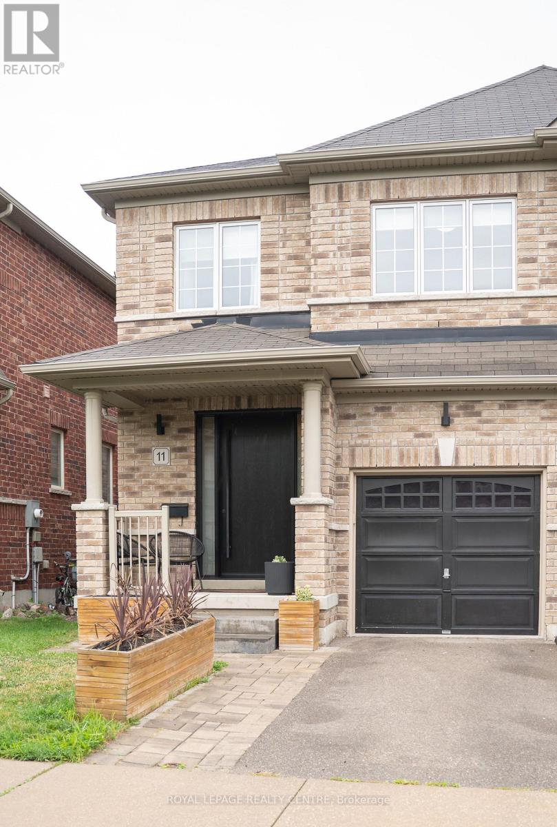 11 FALLING LEAF DRIVE, Caledon, Ontario