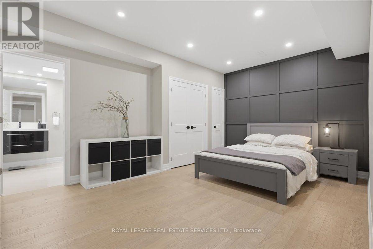 3300 Sunningdale Gardens, Oakville, Ontario  L6M 5K5 - Photo 37 - W13704708