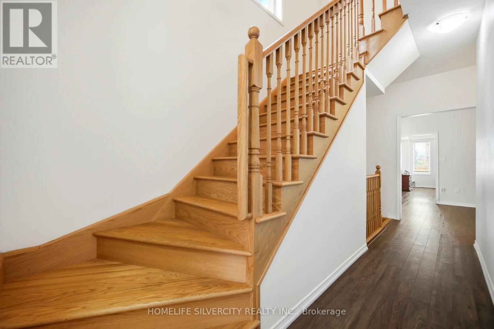 5 Baffin Crescent, Brampton, Ontario  L7A 4K7 - Photo 17 - W13704710