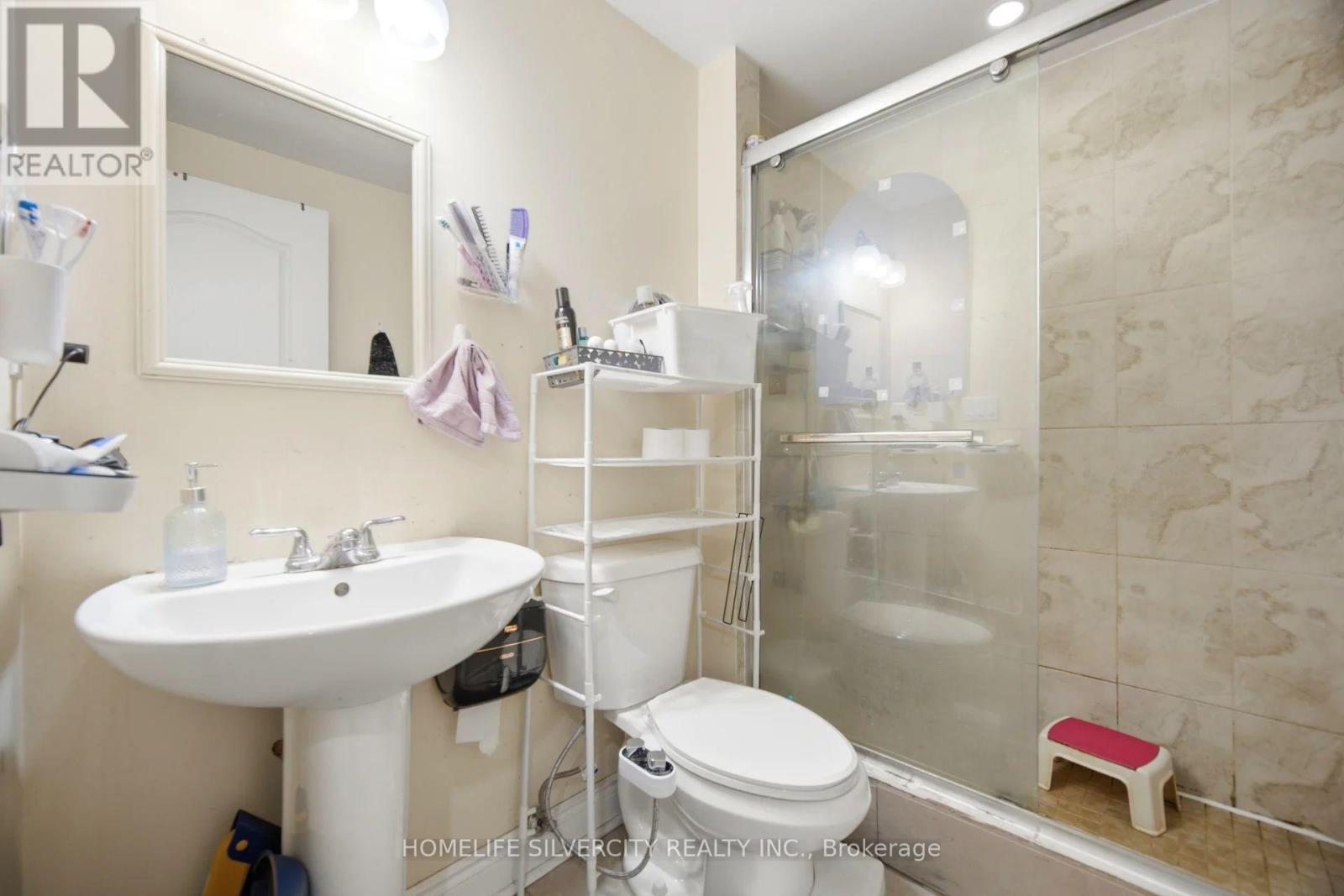 5 Baffin Crescent, Brampton, Ontario  L7A 4K7 - Photo 46 - W13704710