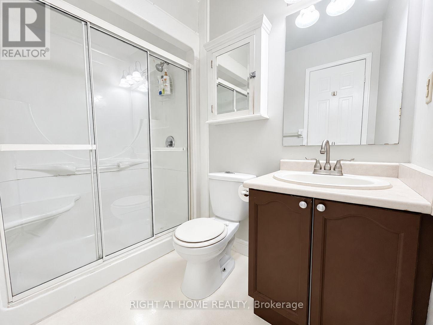 10 Banner Road, Brampton, Ontario  L6X 4K6 - Photo 16 - W13704712