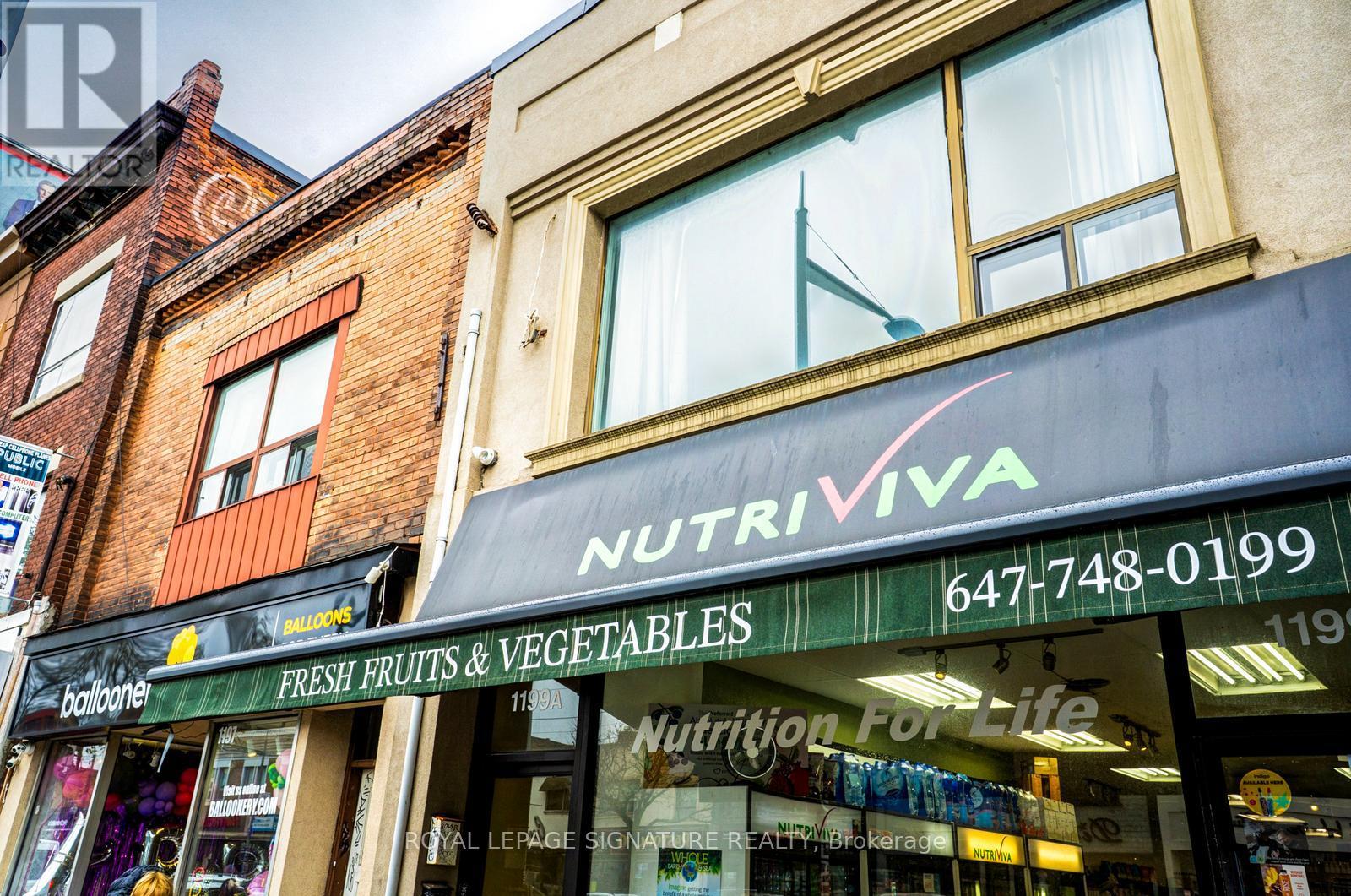 1180 St. Clair Avenue W, Toronto, Ontario  M6E 1B4 - Photo 13 - W13704738