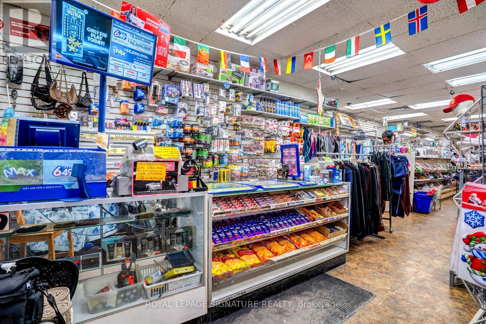 1180 St. Clair Avenue W, Toronto, Ontario  M6E 1B4 - Photo 3 - W13704738