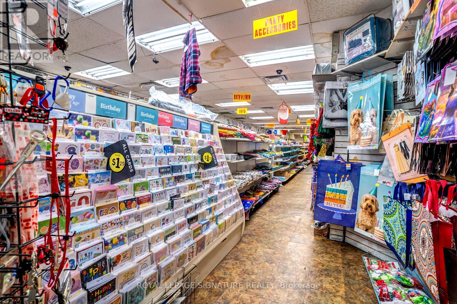 1180 St. Clair Avenue W, Toronto, Ontario  M6E 1B4 - Photo 7 - W13704738