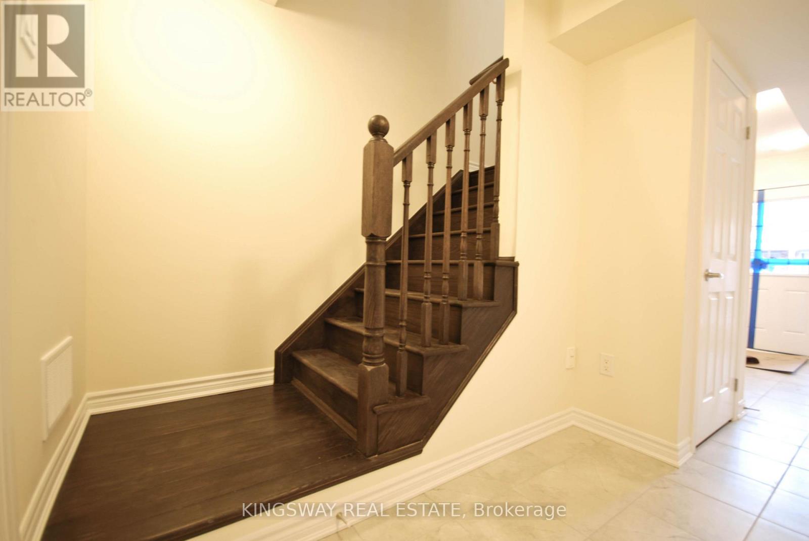 1670 Clitherow Street, Milton, Ontario  L9E 0A3 - Photo 15 - W13704742