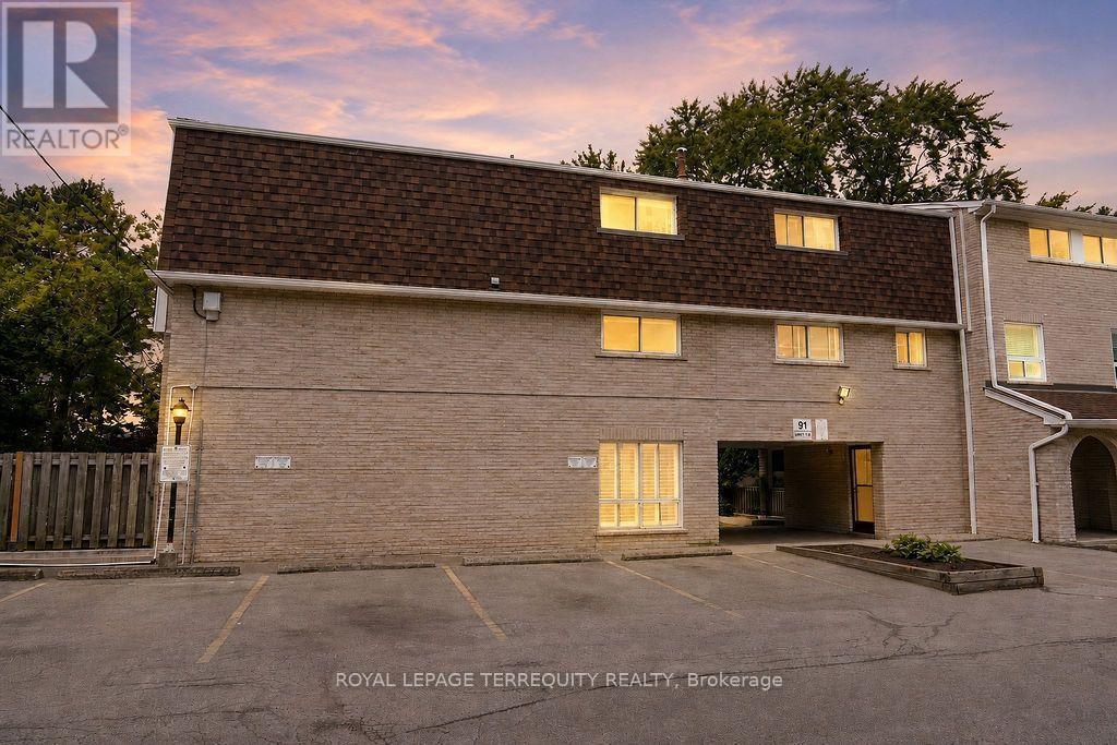 7 - 91 Rameau Drive, Toronto, Ontario  M2H 1T6 - Photo 2 - C13688276