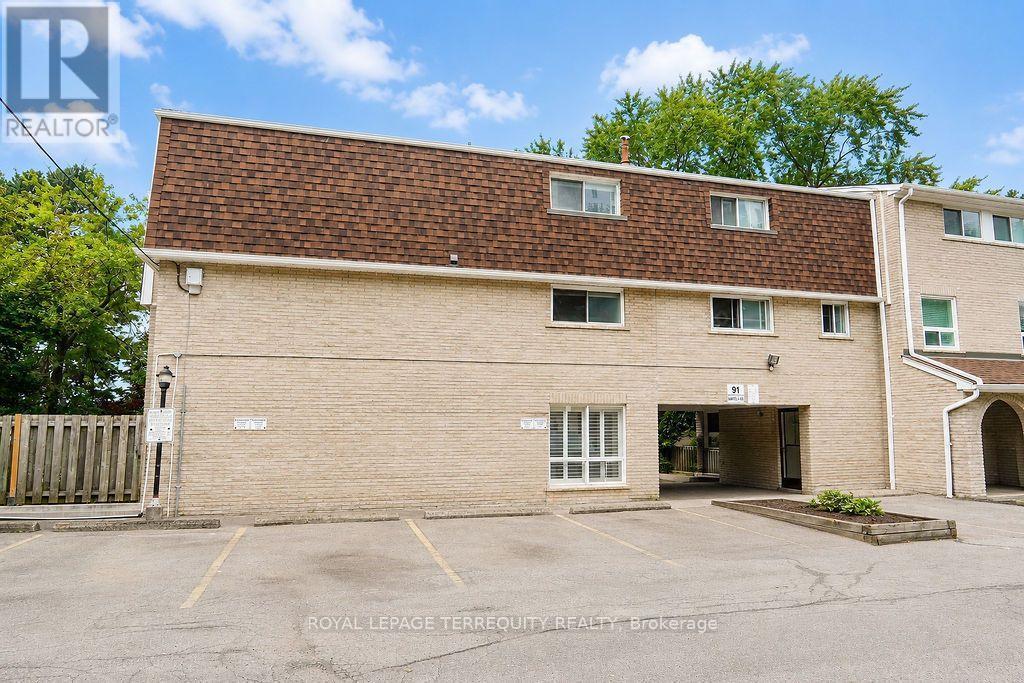 7 - 91 Rameau Drive, Toronto, Ontario  M2H 1T6 - Photo 4 - C13688276