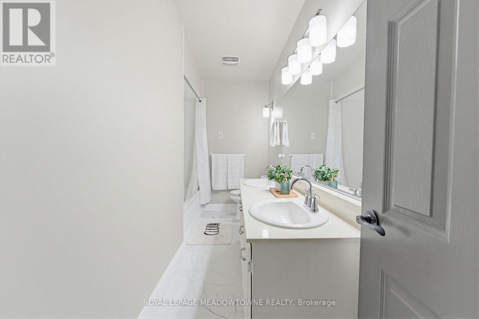296 Progreston Road, Hamilton, Ontario  L0R 1H1 - Photo 15 - X13704700