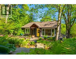 1131 OLD GOVERNOR'S Road, Dundas, Ontario