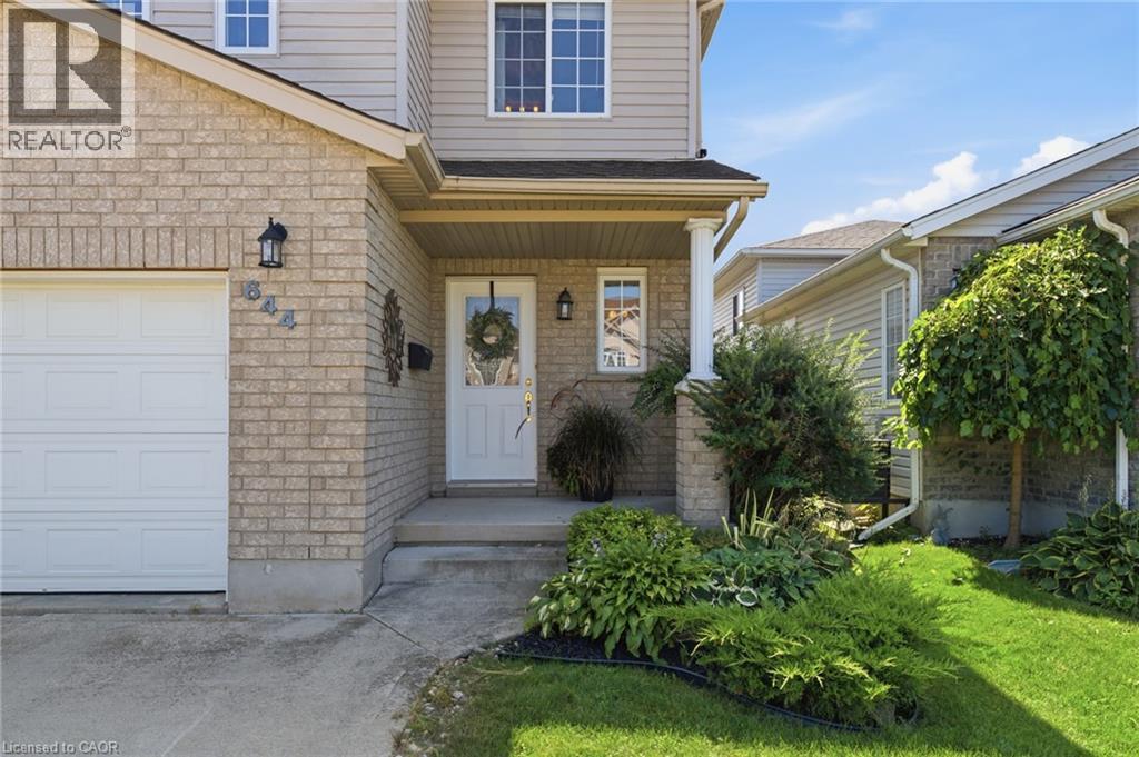 644 Langlaw Drive, Cambridge, Ontario  N1P 1H4 - Photo 4 - 40857526