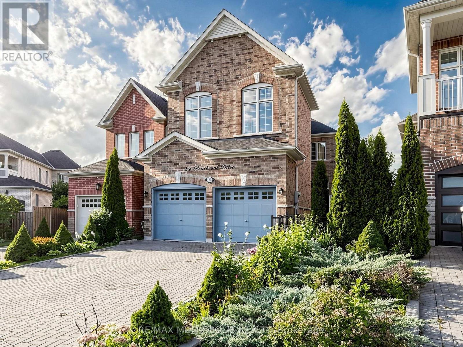 84 BRAEBROOK DRIVE, Whitby, Ontario