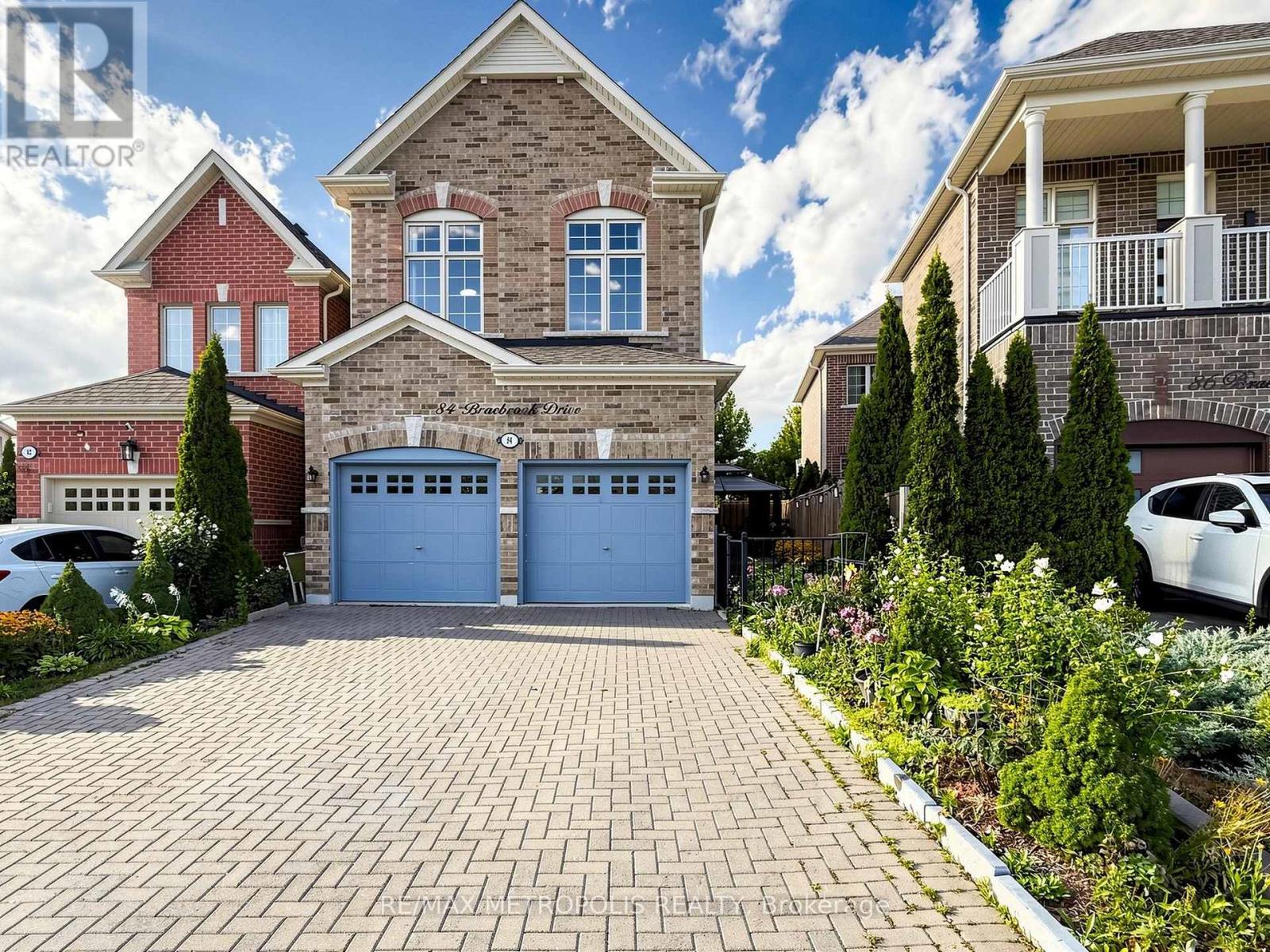 84 Braebrook Drive, Whitby, Ontario  L1R 0M9 - Photo 2 - E13704144