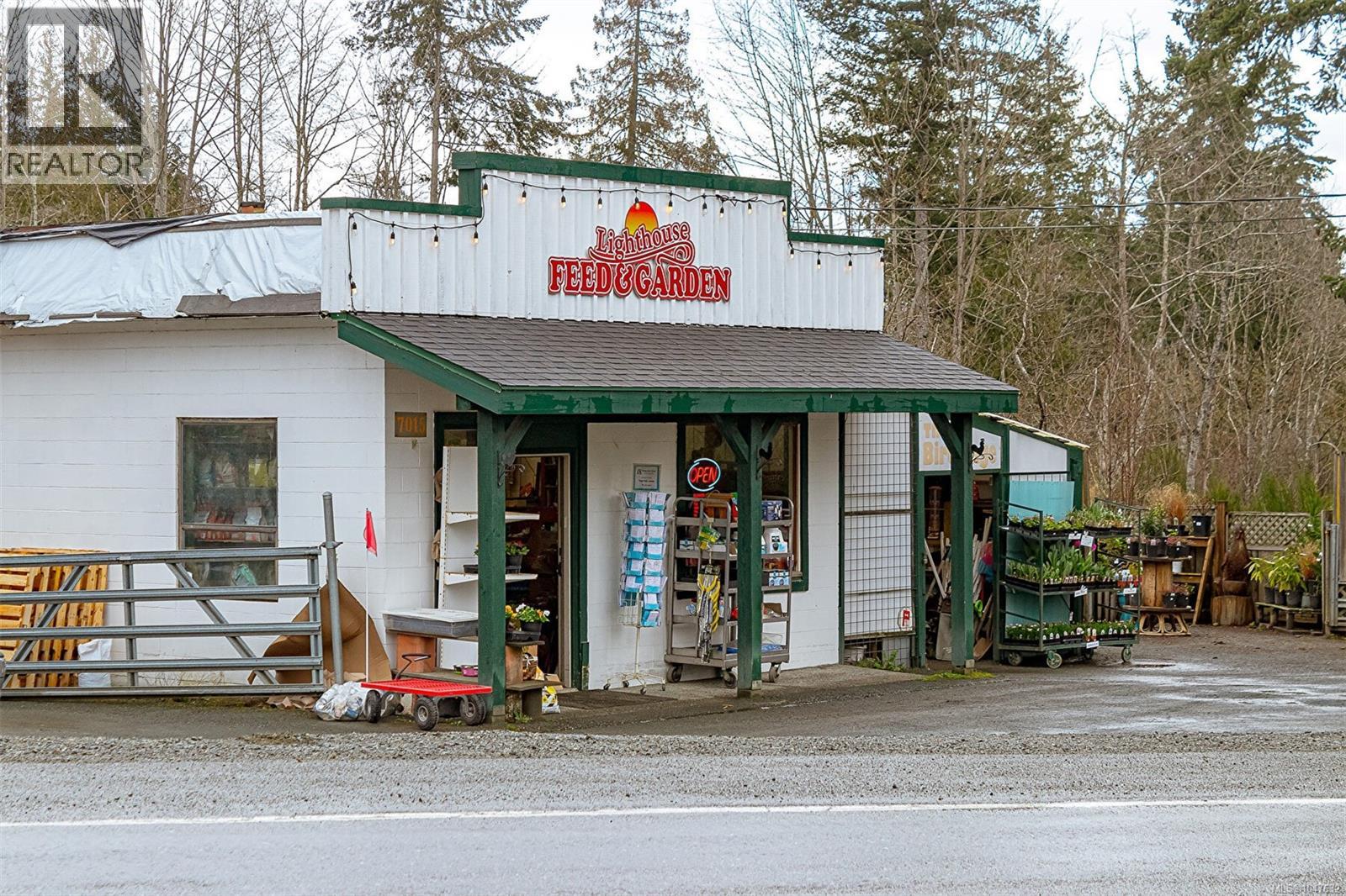 6780 Island Hwy W, Bowser, British Columbia  V0R 1G0 - Photo 62 - 1047632