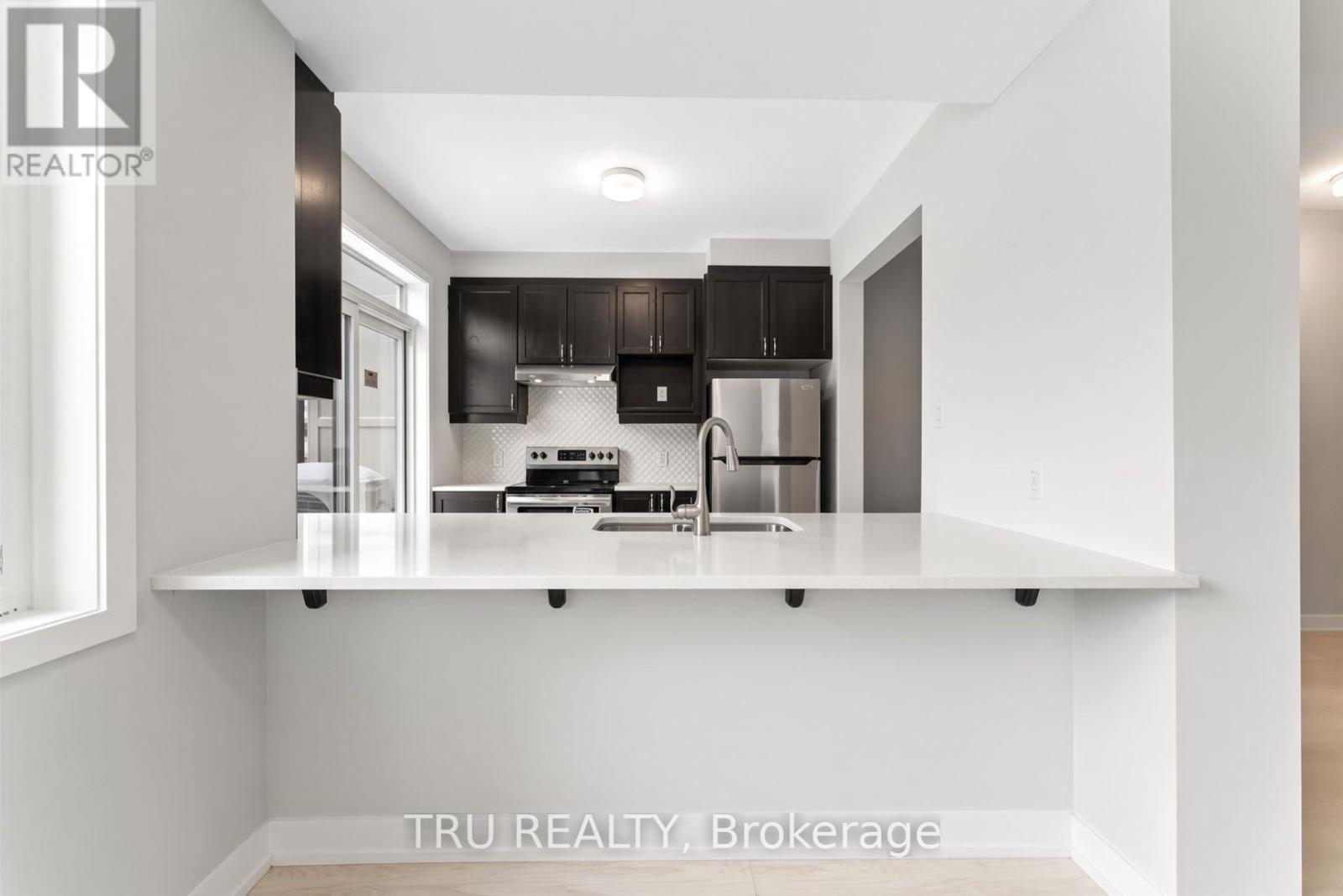 239 Anyolite Private, Ottawa, Ontario K2J 7J3 - Photo 10 - X13704764
