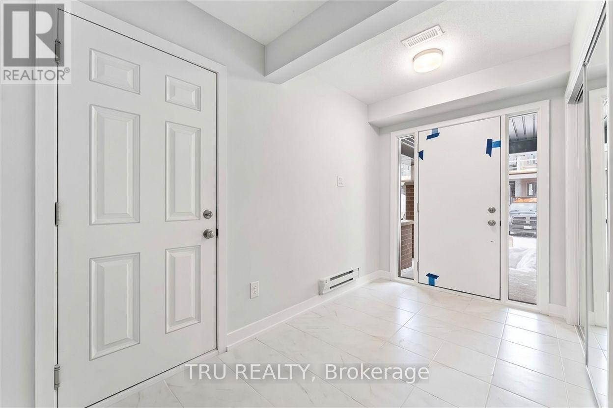 239 Anyolite Private, Ottawa, Ontario K2J 7J3 - Photo 2 - X13704764