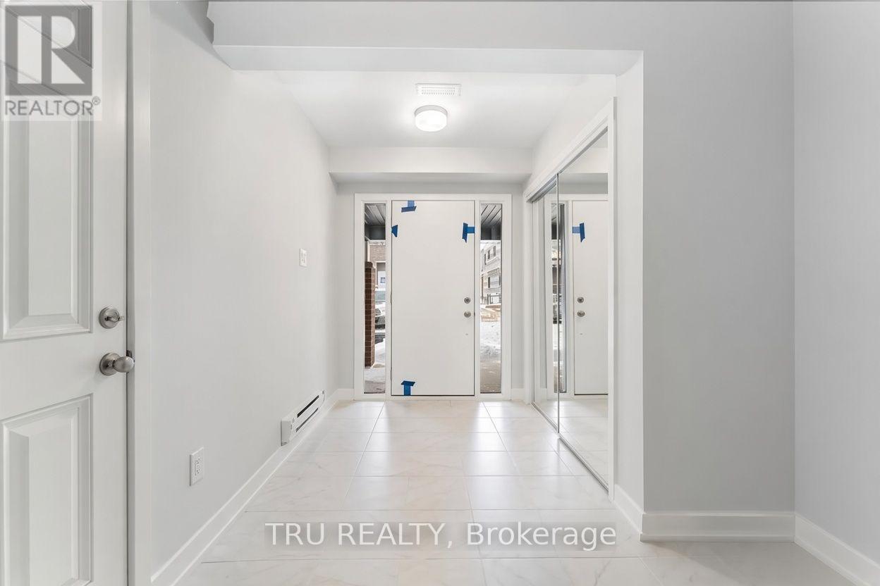 239 Anyolite Private, Ottawa, Ontario K2J 7J3 - Photo 3 - X13704764