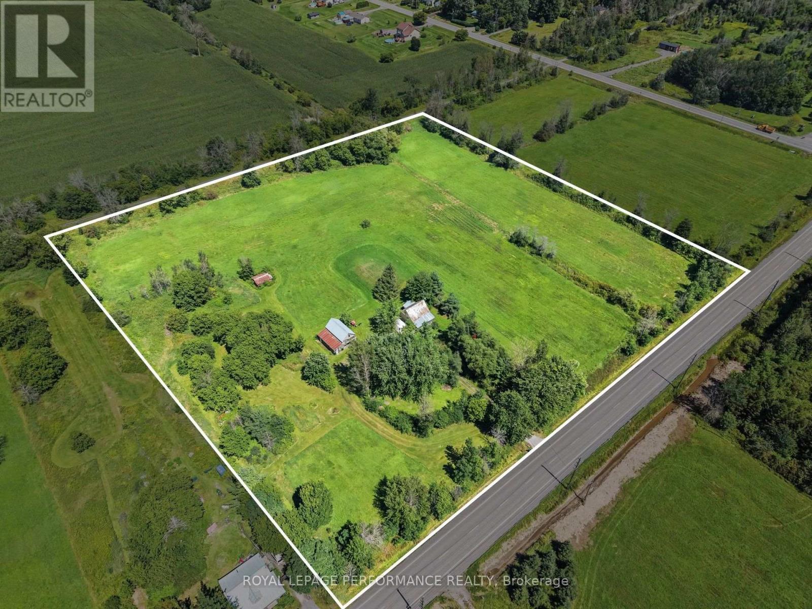 1355 County 10, East Hawkesbury, Ontario  K0B 1P0 - Photo 2 - X13646050