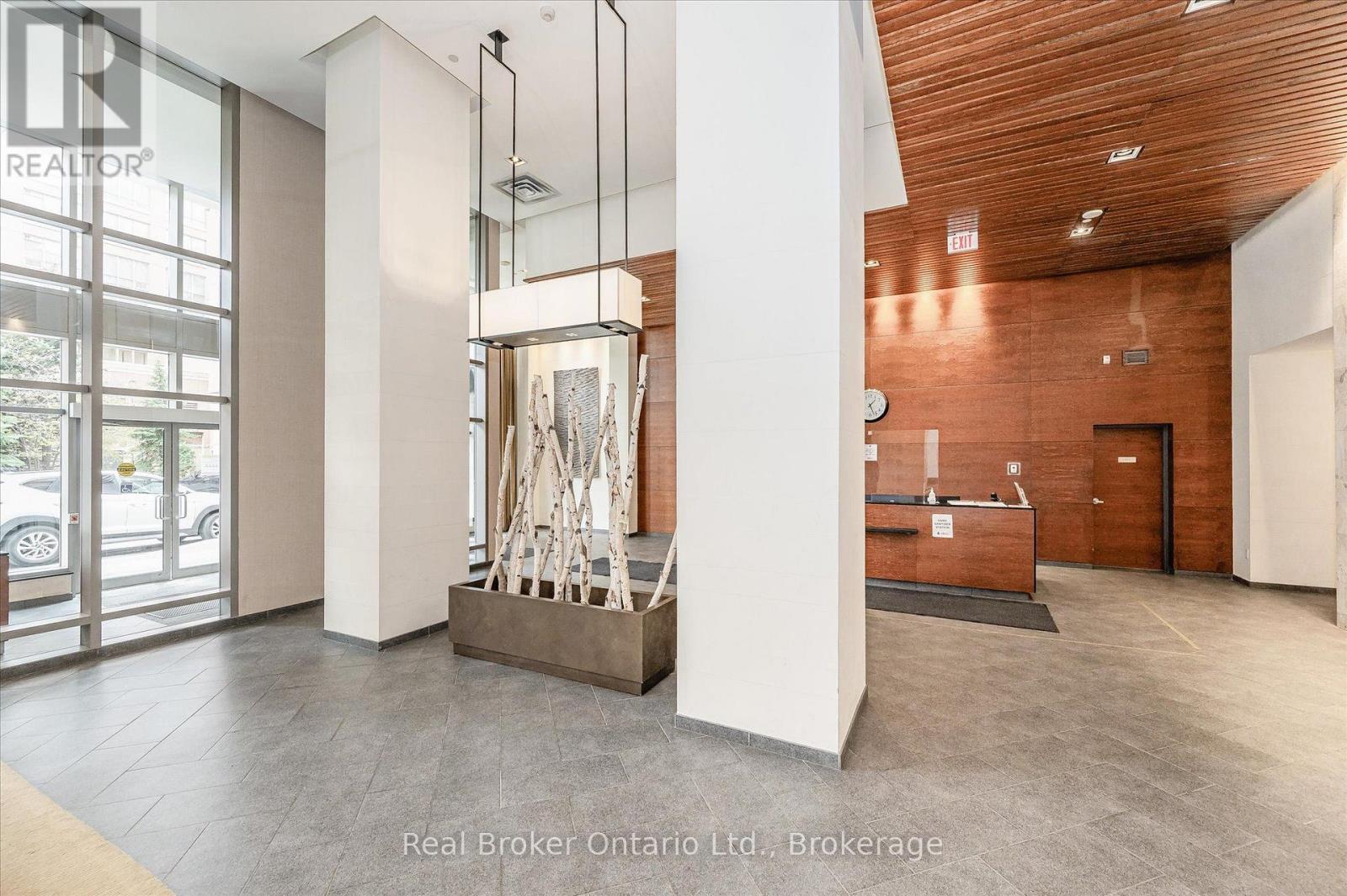 2103 - 4090 Living Arts Drive, Mississauga (City Centre), Ontario  L5B 4M8 - Photo 2 - W13704758