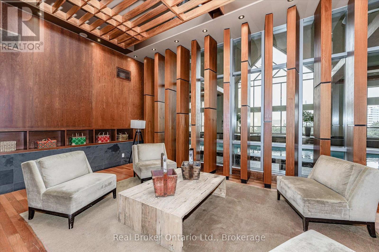 2103 - 4090 Living Arts Drive, Mississauga (City Centre), Ontario  L5B 4M8 - Photo 4 - W13704758