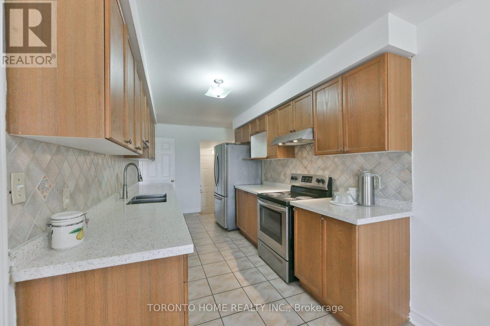 280 Monte Carlo Drive, Vaughan, Ontario  L4H 1R2 - Photo 10 - N13704760