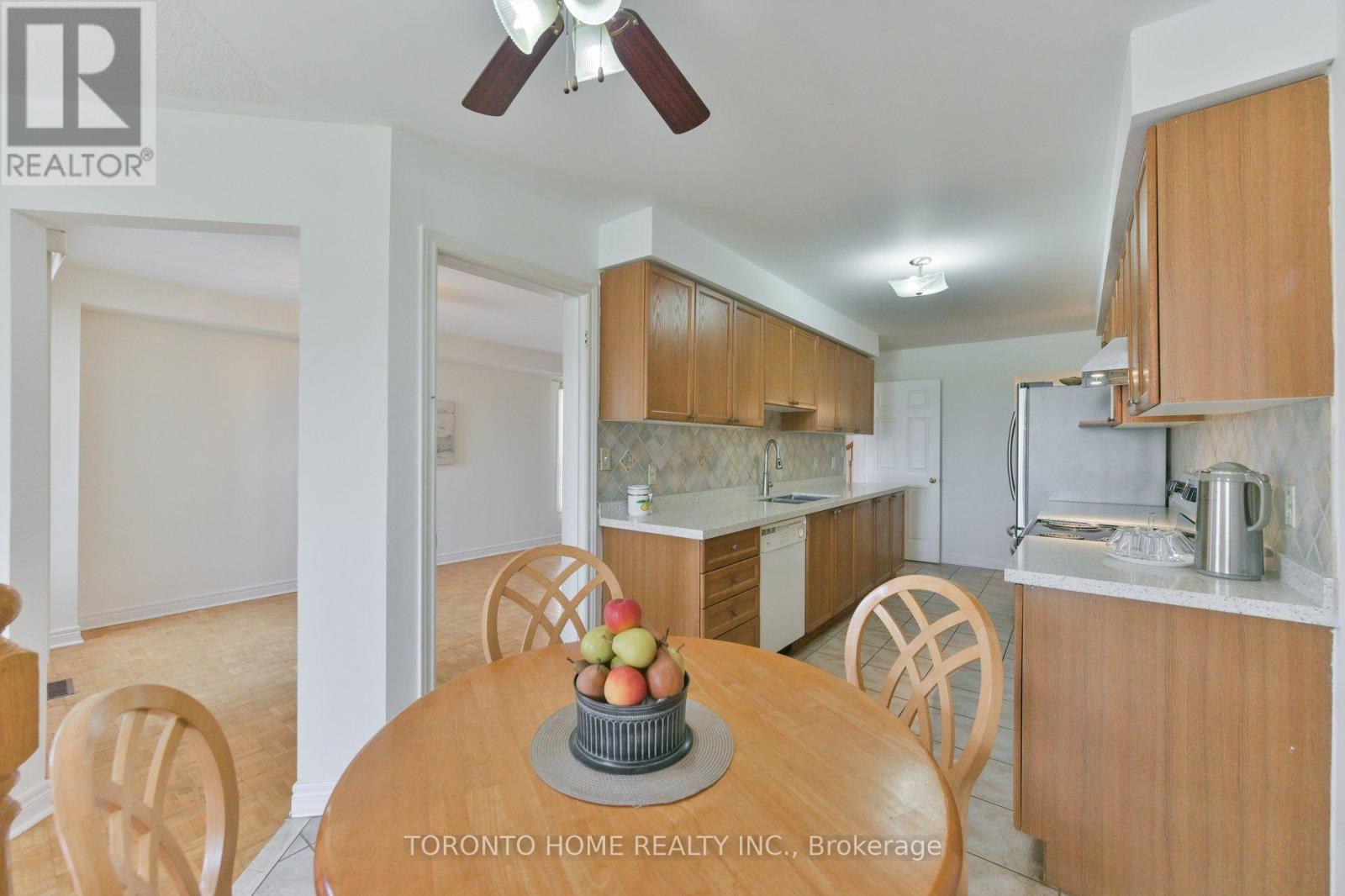 280 Monte Carlo Drive, Vaughan, Ontario  L4H 1R2 - Photo 15 - N13704760