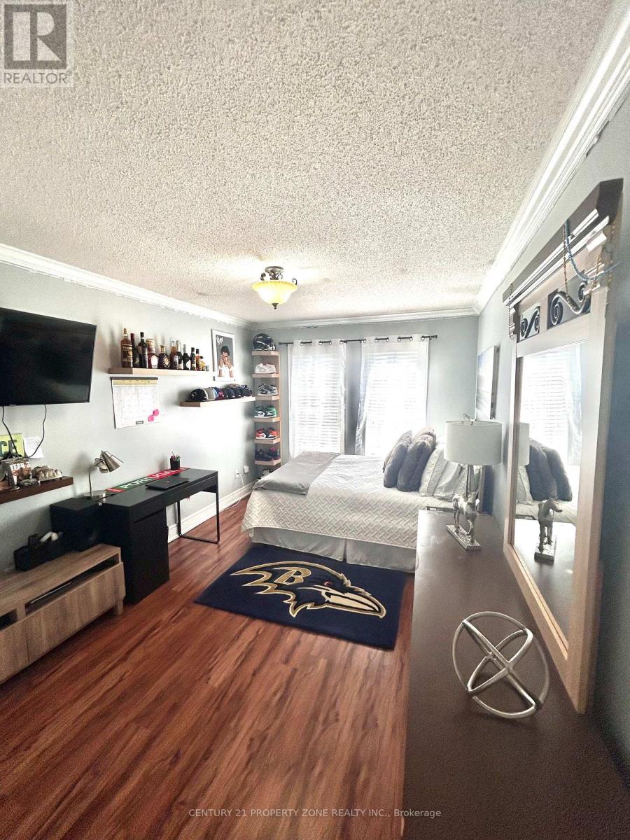 91 Monaco Court, Brampton, Ontario  L7A 1X2 - Photo 12 - W13704750