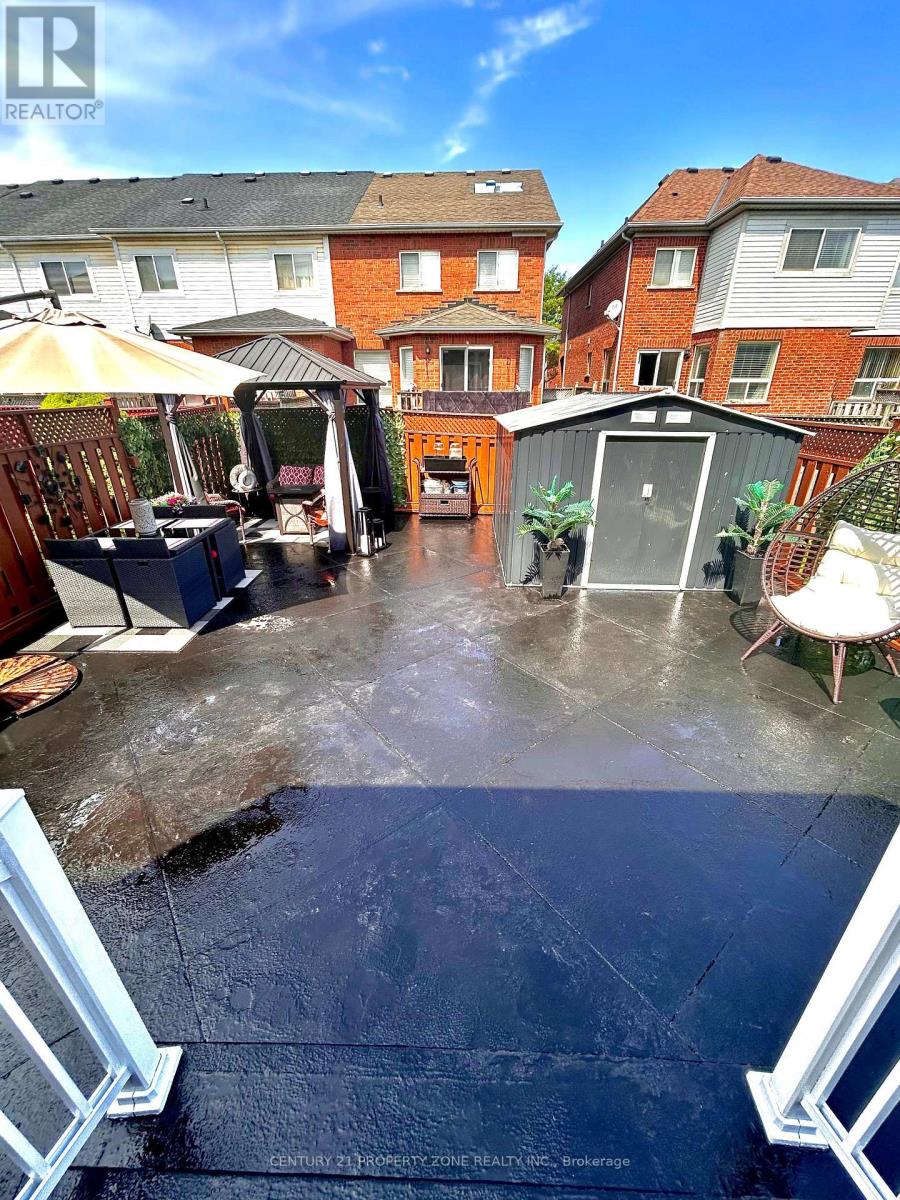 91 Monaco Court, Brampton, Ontario  L7A 1X2 - Photo 20 - W13704750