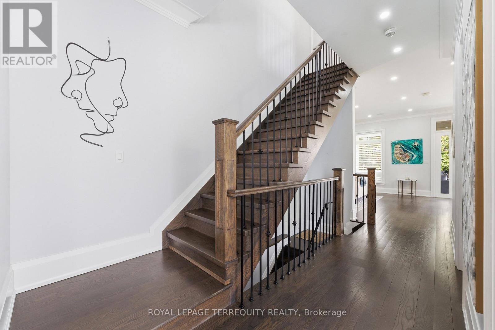 130 Edgecroft Road, Toronto, Ontario  M8Z 2C3 - Photo 13 - W13557300