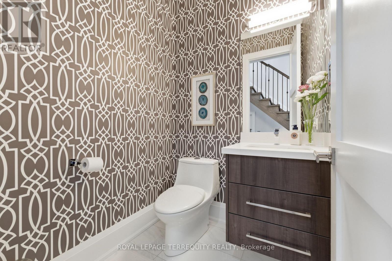130 Edgecroft Road, Toronto, Ontario  M8Z 2C3 - Photo 16 - W13557300