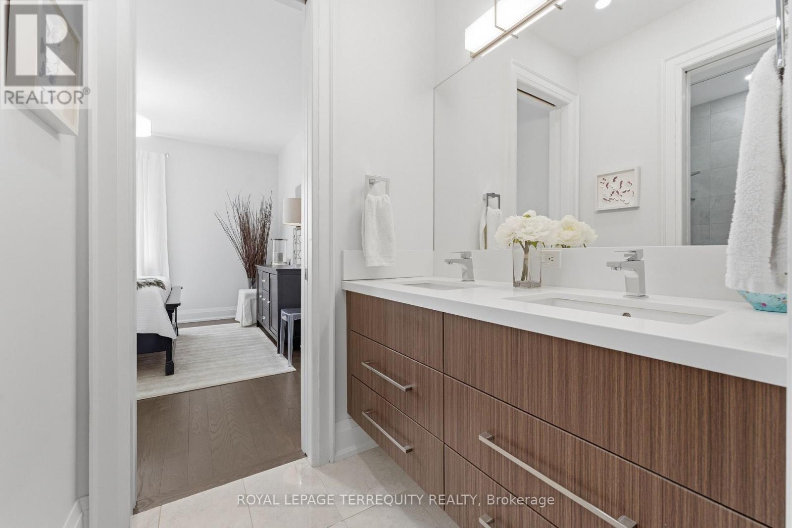 130 Edgecroft Road, Toronto, Ontario  M8Z 2C3 - Photo 31 - W13557300