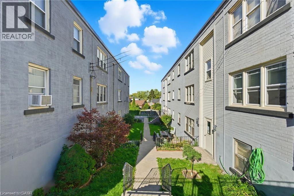 1759 KING Street E Unit# 33, Hamilton, Ontario