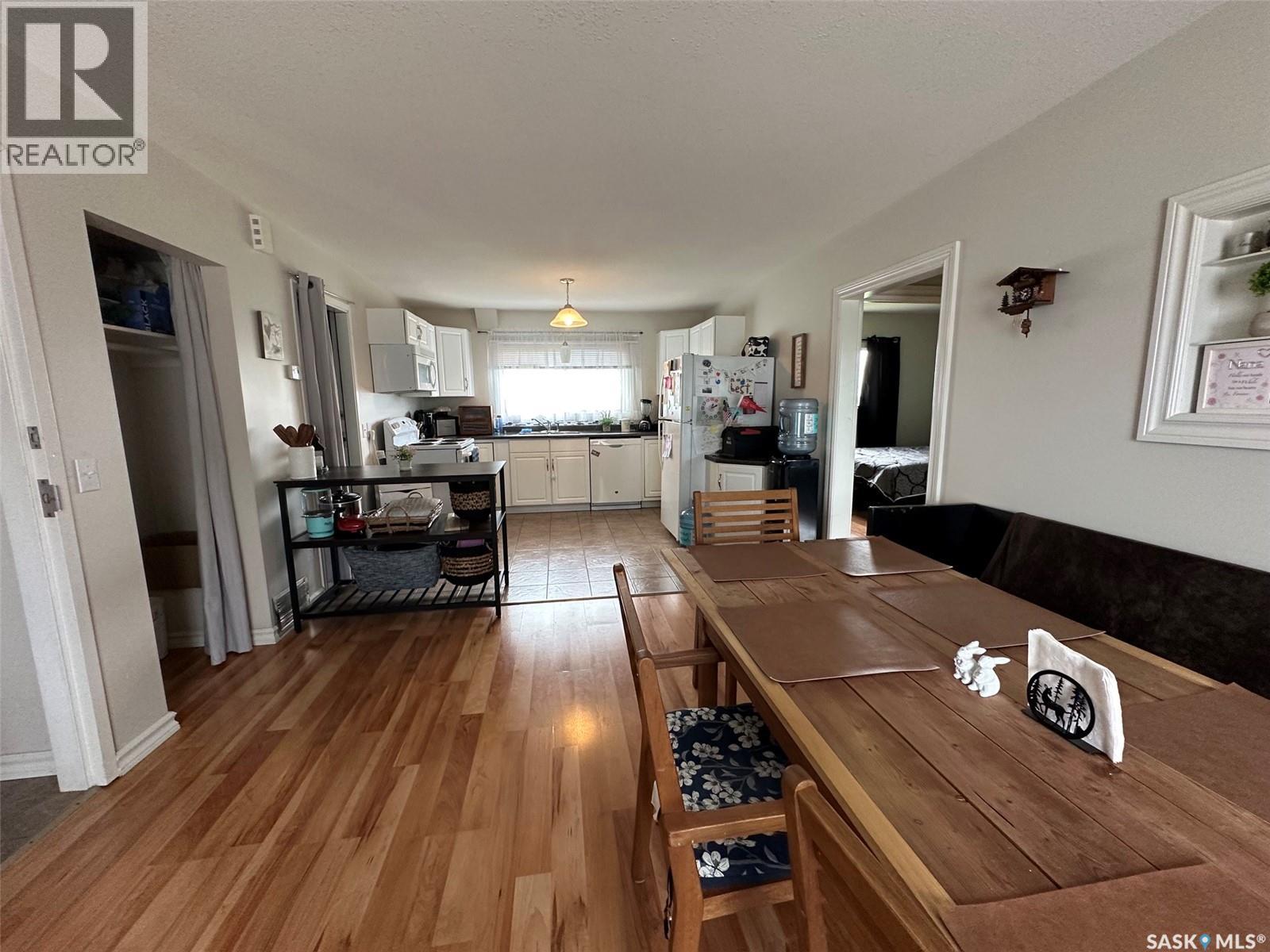 344 Young Street, Macoun, Saskatchewan  S0C 1P0 - Photo 5 - SK040992