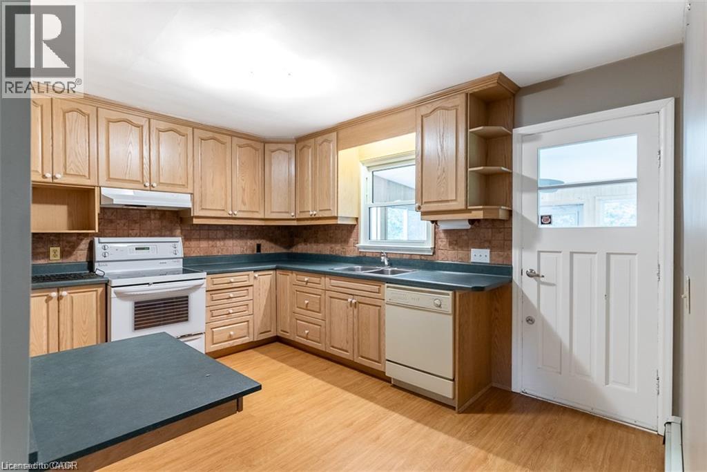 218 5th Concession Road E, Flamborough, Ontario  L8B 1K5 - Photo 10 - 40853901