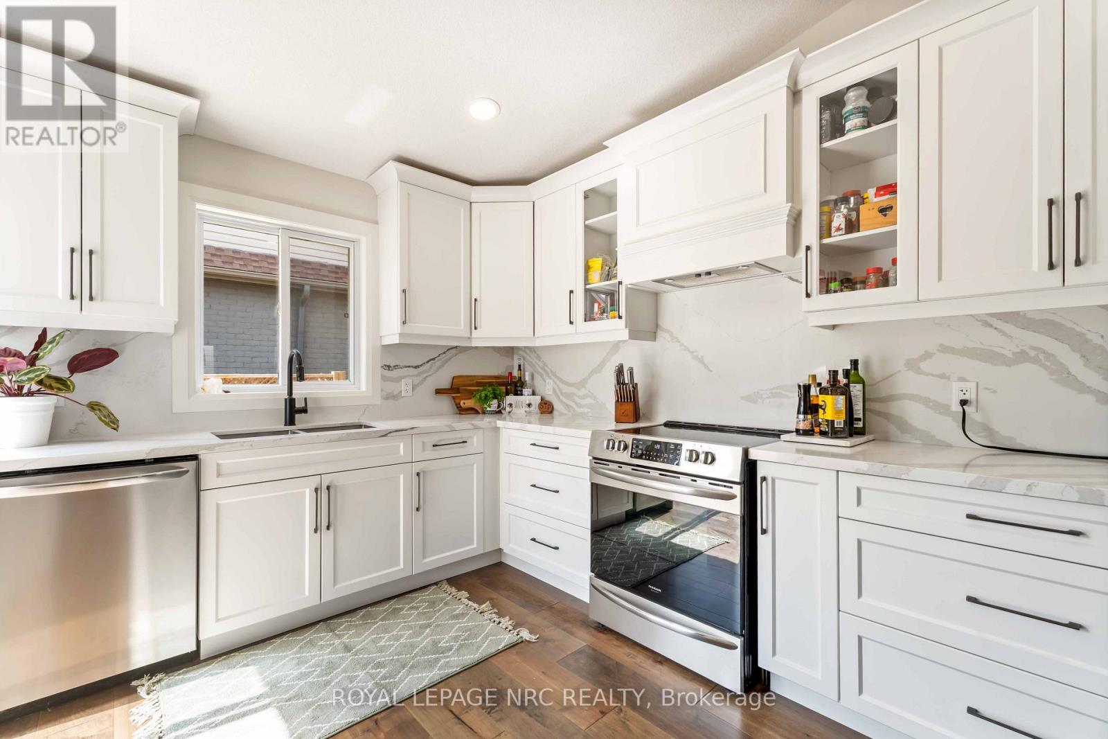 3680 Weinbrenner Road, Niagara Falls, Ontario  L2G 7Y4 - Photo 16 - X13704784