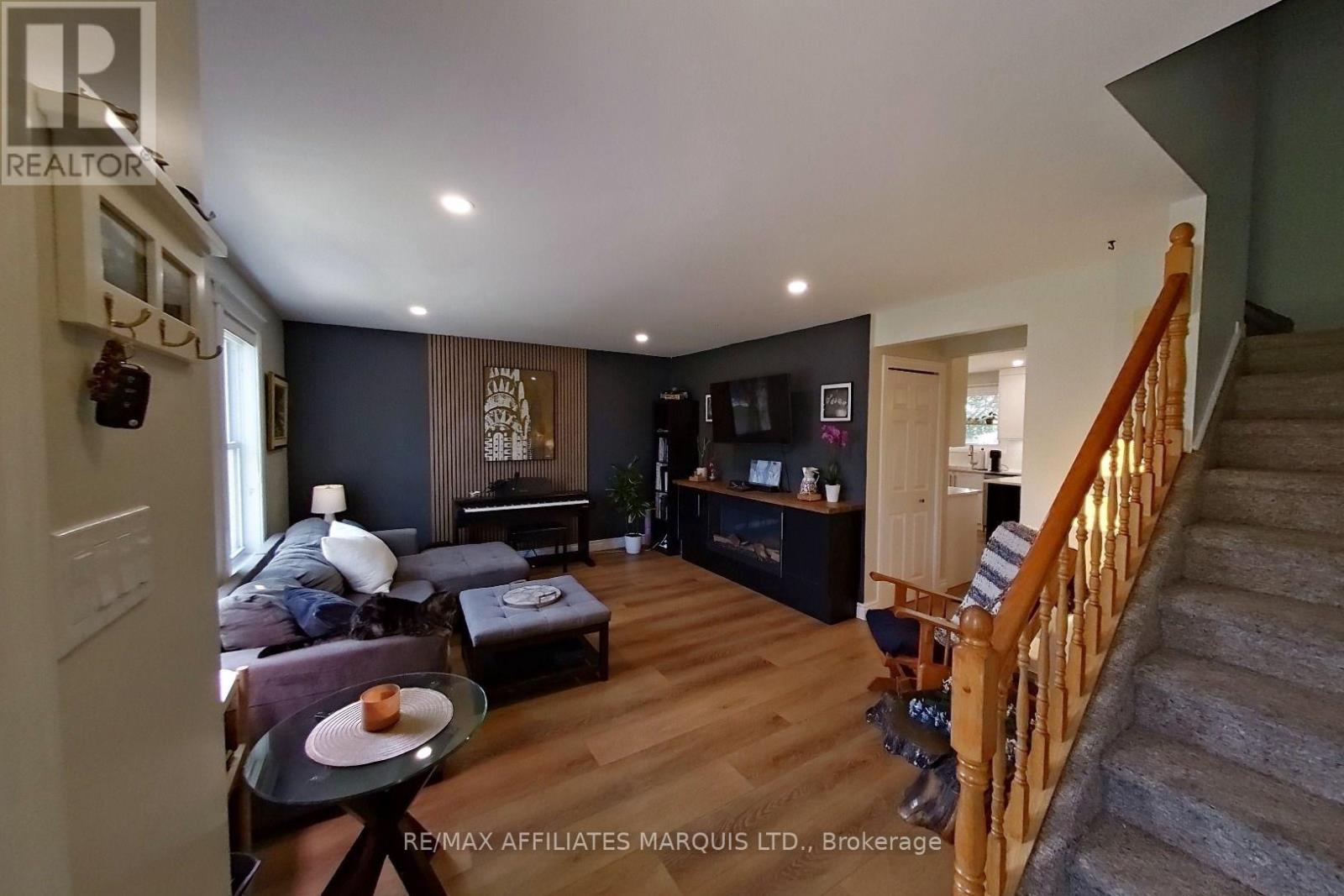 21 Wellington Street E, Cornwall, Ontario  K6H 6W8 - Photo 6 - X13704796