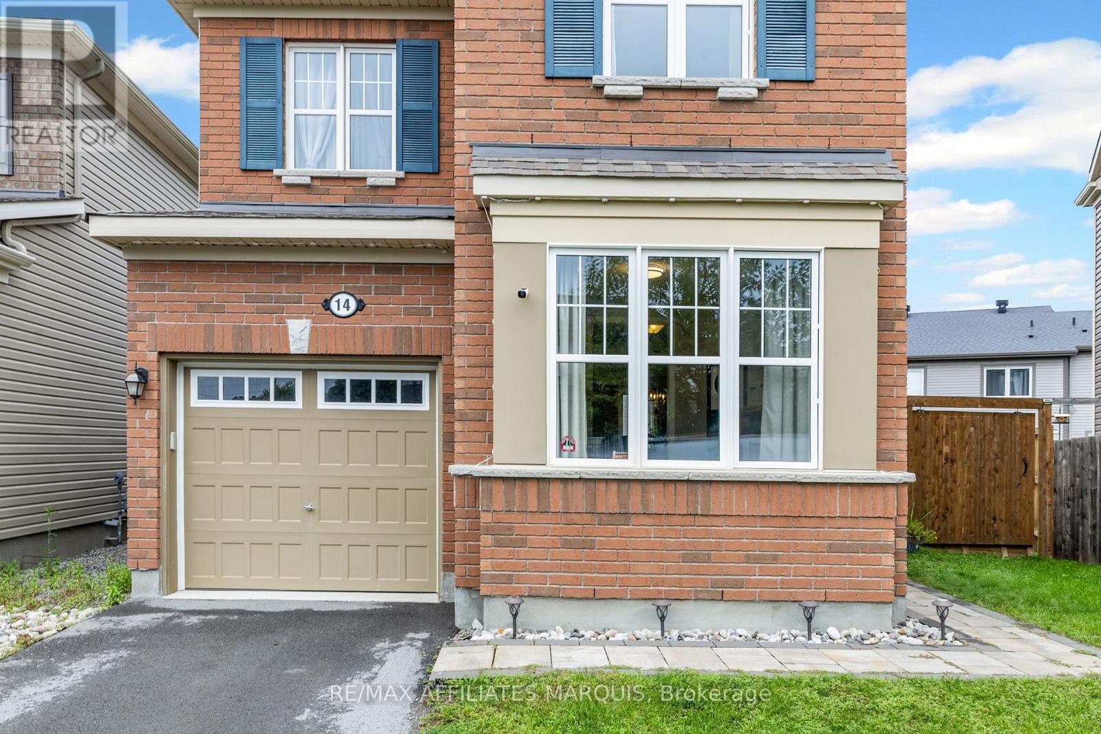 14 Sweetbay Circle, Ottawa, Ontario  K2S 0W8 - Photo 4 - X13674682