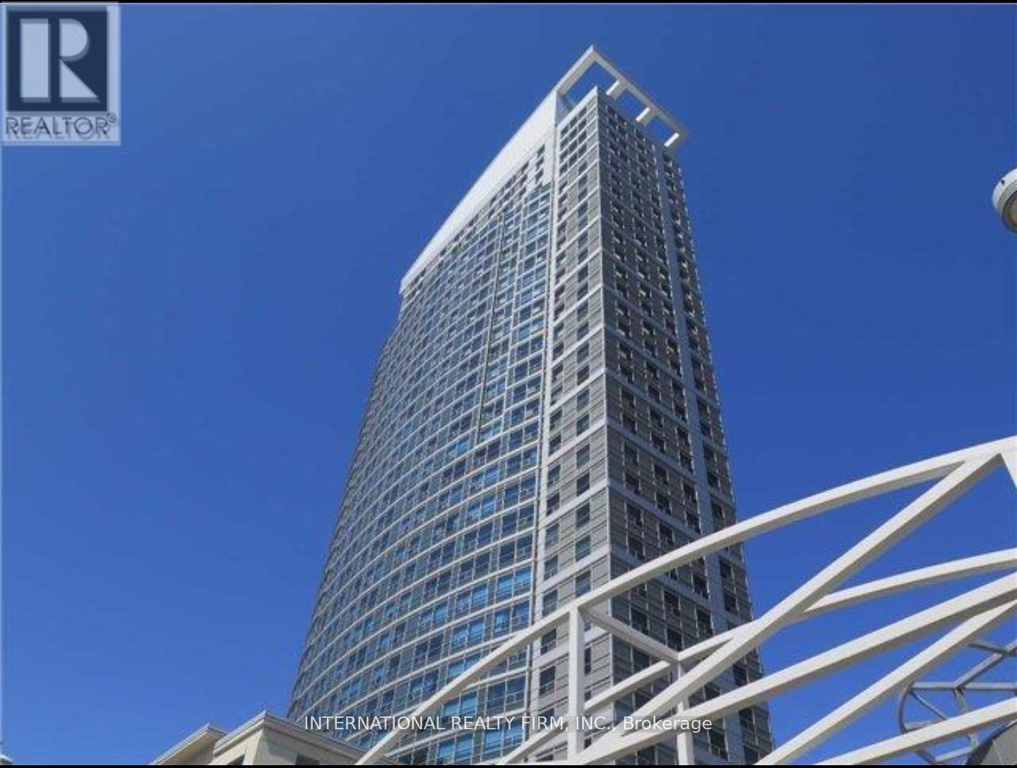 3015 - 36 LEE CENTRE DRIVE, Toronto, Ontario