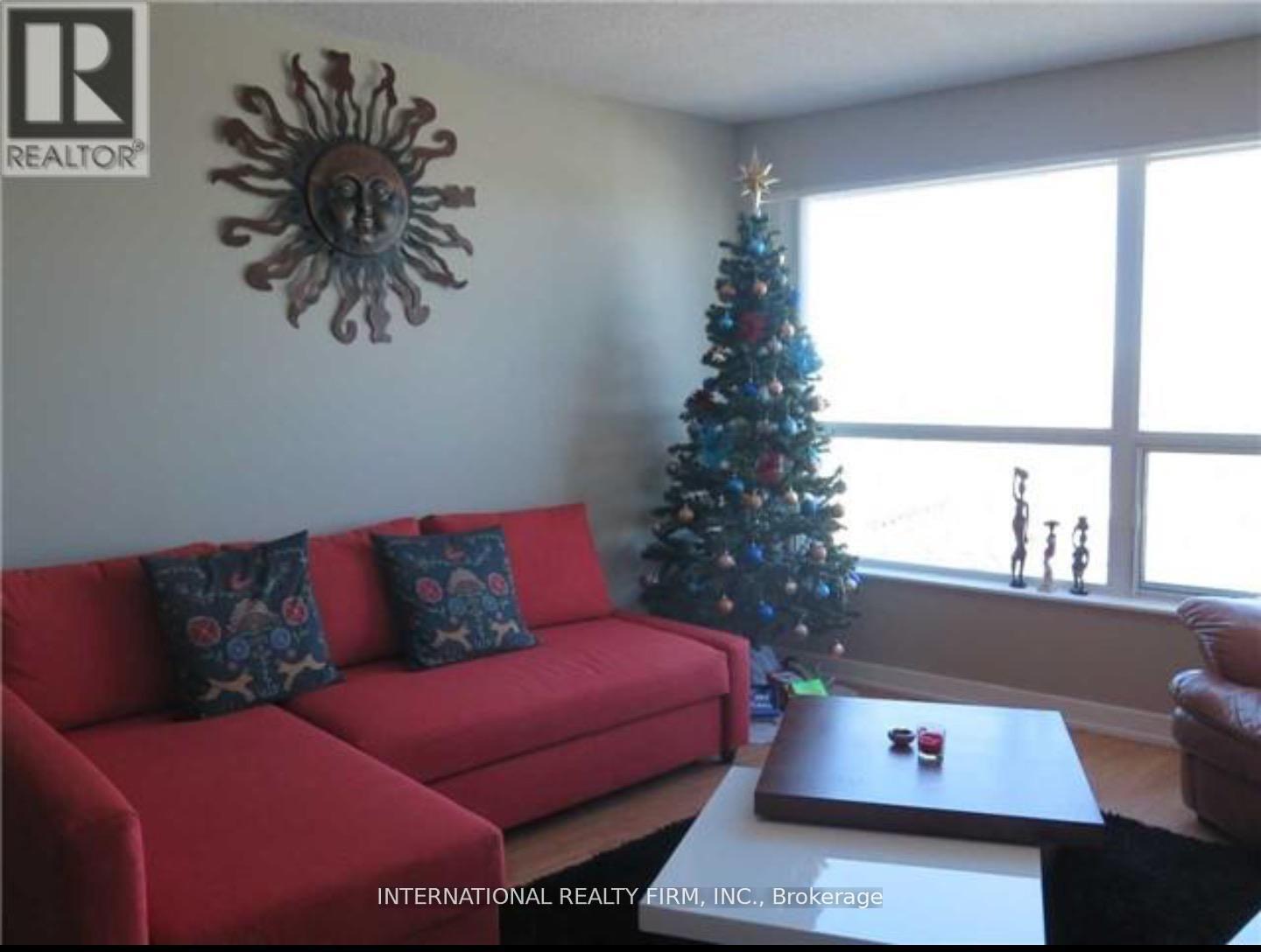 3015 - 36 Lee Centre Drive, Toronto, Ontario  M1H 3K2 - Photo 3 - E13704776