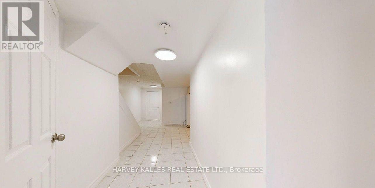 71 Olivewood Drive, Markham, Ontario  L3S 3E2 - Photo 27 - N13704802