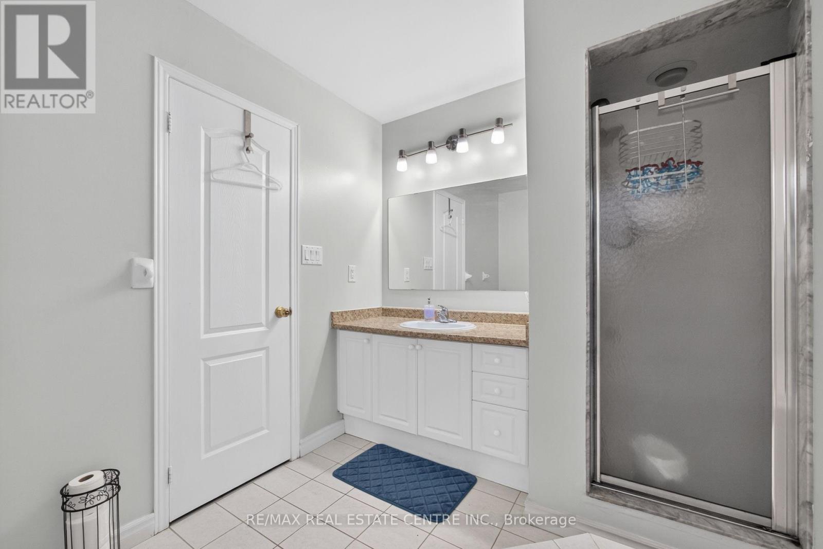 8 Flatlands Way, Brampton, Ontario  L6R 2B5 - Photo 19 - W13704780