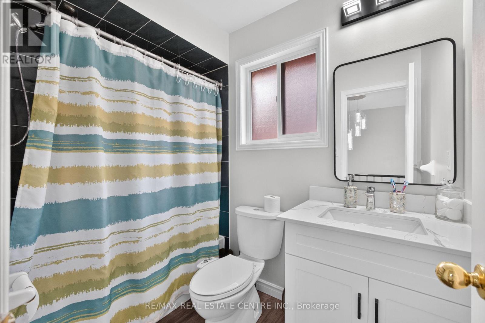 8 Flatlands Way, Brampton, Ontario  L6R 2B5 - Photo 24 - W13704780