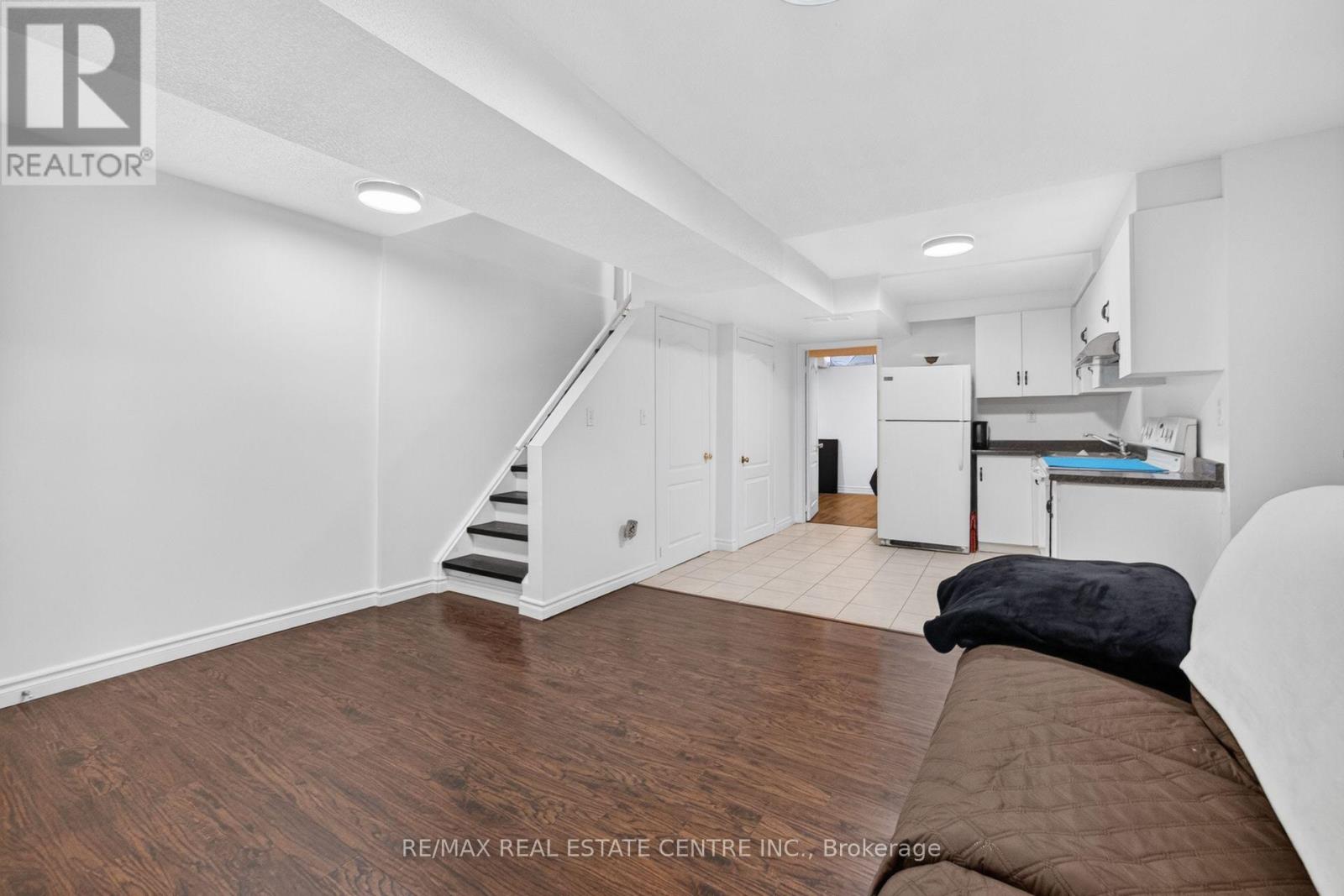 8 Flatlands Way, Brampton, Ontario  L6R 2B5 - Photo 26 - W13704780