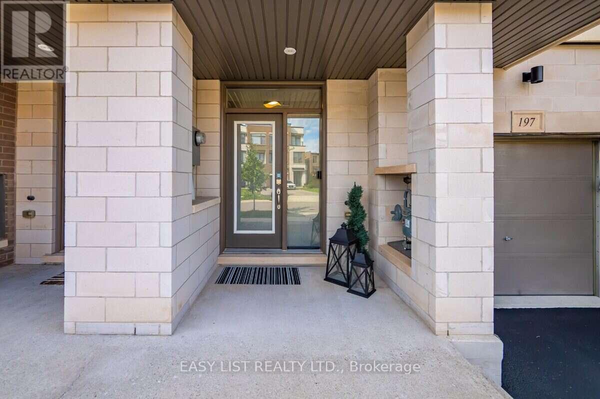 197 Fowley Drive, Oakville, Ontario  L6H 0P3 - Photo 4 - W13704800