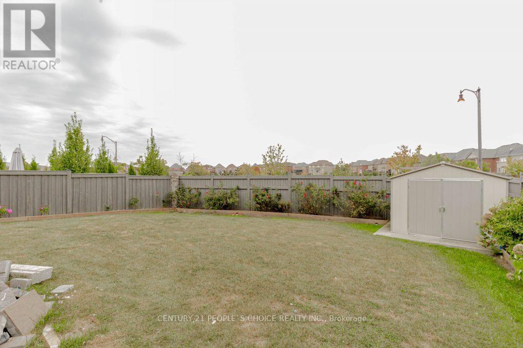 Lower - 4 Cachet Court, Brampton, Ontario  L6X 0X2 - Photo 37 - W13704806