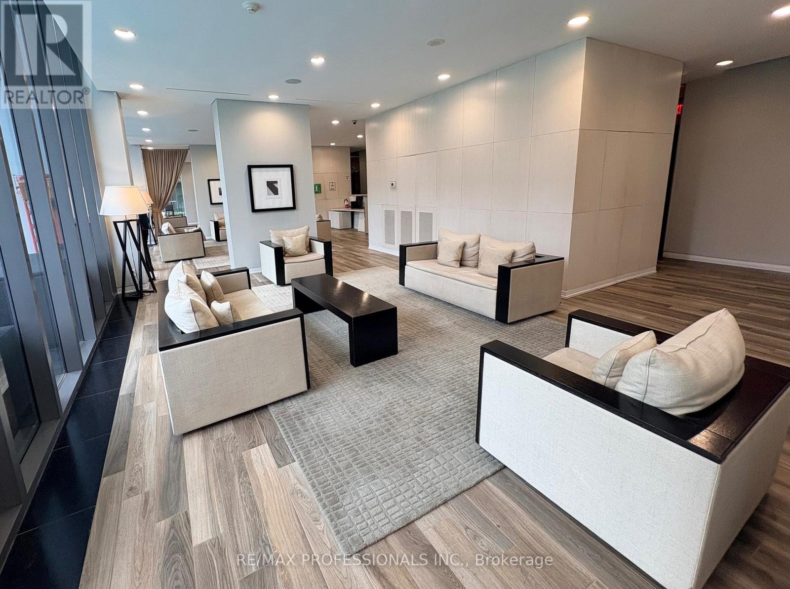 710 - 33 Charles Street E, Toronto, Ontario  M4Y 0A2 - Photo 36 - C13703222