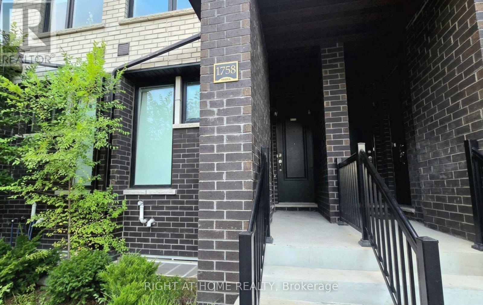 Unit#1 - 1758 Lawrence Avenue W, Toronto, Ontario  M6L 3C4 - Photo 6 - W13629002