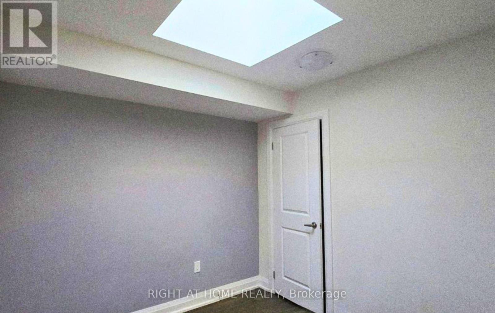 Unit#1 - 1758 Lawrence Avenue W, Toronto, Ontario  M6L 3C4 - Photo 30 - W13629002