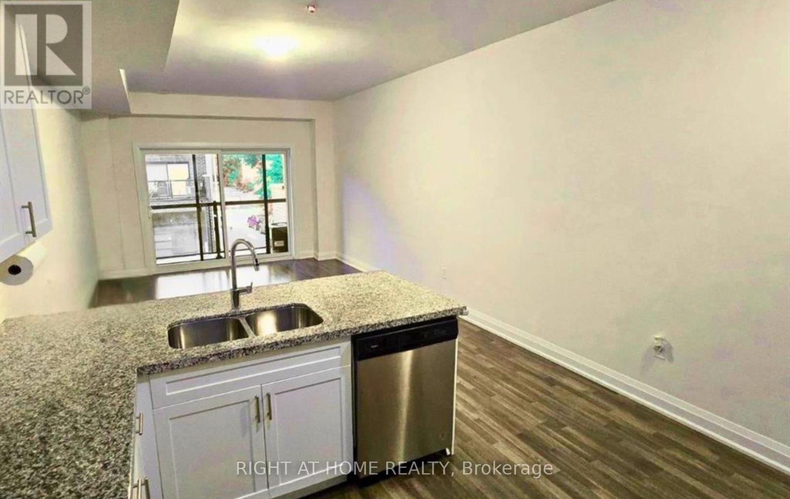 Unit#1 - 1758 Lawrence Avenue W, Toronto, Ontario  M6L 3C4 - Photo 9 - W13629002