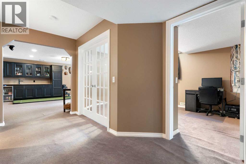 31 Gleneagles Terrace, Cochrane, Alberta  T4C 1W4 - Photo 38 - A2334182